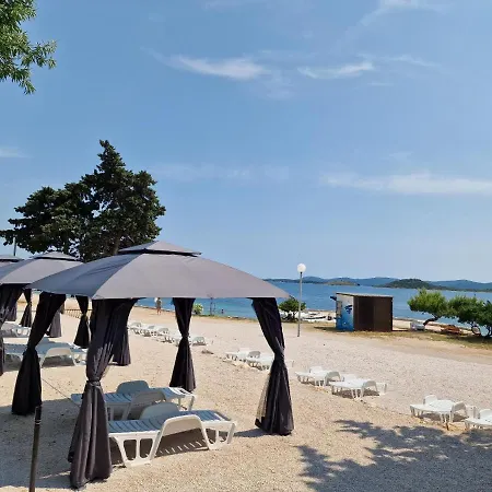 5 Meters From The Sea With Private - 70m2 Colibri Sunset Appartement *