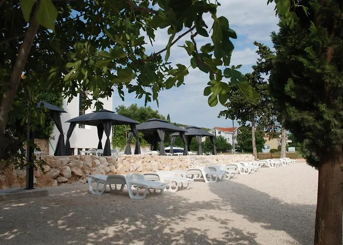 5 Meters From The Sea With Private - 70m2 Colibri Sunset Апартаменты *