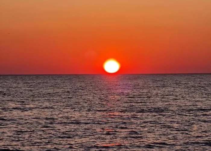 Апартаменты 5 Meters From The Sea With Private - 70m2 Colibri Sunset Свети-Петар